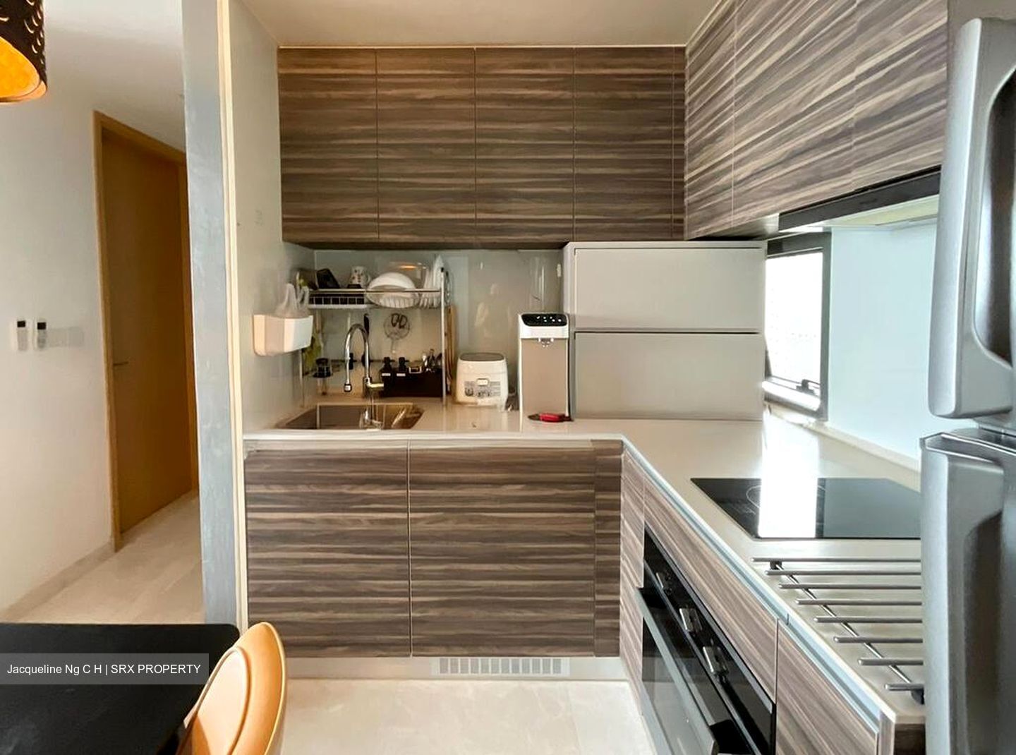 Commonwealth Towers (D3), Condominium #501014241